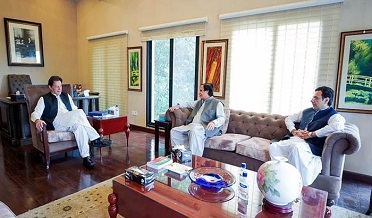عمران خان سان پنجاب جي وزيراعليٰ پرويز الاهي جي ملاقات