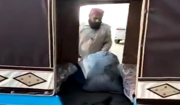 صفائي نه ٿيڻ خلاف شهرين جو انوکواحتجاج، ميونسپل ڪميٽي اڇلائي ڇڏيو