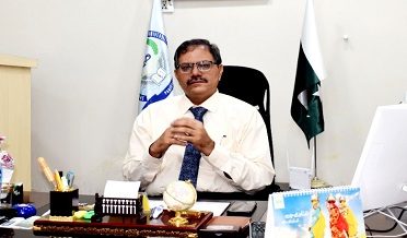 پروفيسر حاڪم علي ابڙو وقتي وائيس چانسلر جي چارج سنڀالي ورتي