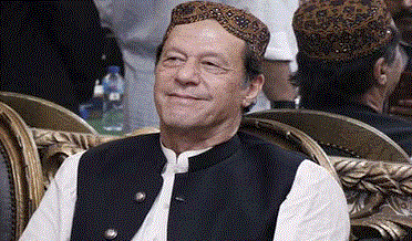 لاهور: عمران خان جي گهر ۾ بلٽ پروف شيشا لڳائڻ جو ڪم شروع