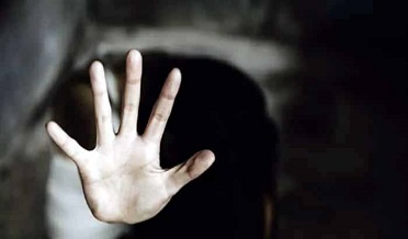 لاهور: ويڳي پيءُ جي نينگري سان زيادتي جي ڪوشش، ڪيس داخل