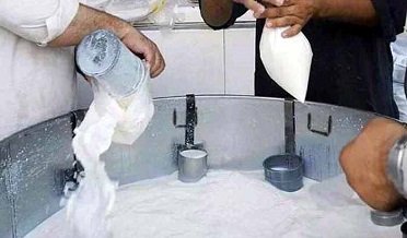 ڪراچي: کير جو سرڪاري اگهه مقرر ڪرڻ لاءِ اجلاس اڄ طلب