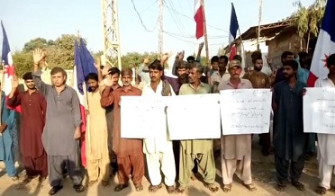 مڇر ڪالوني ۾ پيش آيل واقعي خلاف ايس ٽي پي جو احتجاج