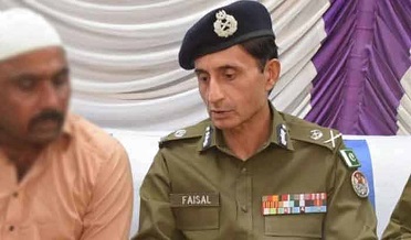عمران خان تي حملي جي ايف آءِ آر تي تڪرار، آءِ جي پنجاب استعيفيٰ ڏيڻ جو فيصلو