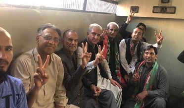 شاهه محمود ۽ اسد عمر ٻين اڳواڻن سميت پنجاب جي مختلف جيلن ۾ منتقل