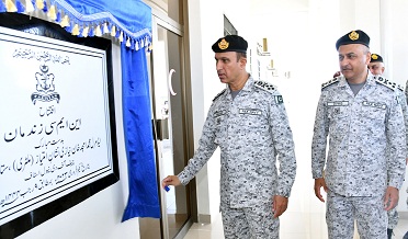 نيول چيف جو ساحلي علائقن جو دورو ۽ اسپتال جو افتتاح