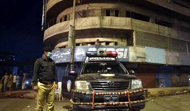 ڪراچي: پوليس پاران اسنيپ چيڪنگ، هٿيارن جي نمائش ڪندڙ  گرفتار
