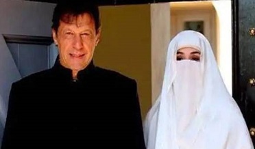 توشا خانا ڪيس: نيب عمران خان کي زال سوڌو طلب ڪري ورتو