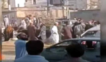 ڪراچي ۾  راشن ورهائڻ دوران ڀاڄ، 11ڄڻا فوت،زخمي اسپتال منتقل