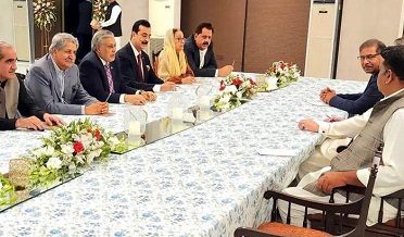 تاريخ جو فيصلو نه ٿيو،ملڪ ۾ هڪ ڏينهن تي چونڊون ڪرائڻ تي اتفاق