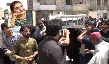 اداڪارا شبيران چنا جو مڙهه بلال ڪالوني ۾ مٽيءَ ماءُ حوالي