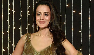 فراڊ ڪيس: اميشا پٽيل عدالت ۾ پيش ٿي  وئي