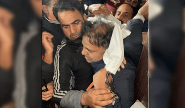 مالياتي فراڊ ڪيس ۾ فواد چوڌري جي ضمانت منظور
