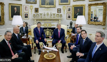 Summit meeting between Trump and Xi Jinping in Oval Office