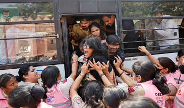 Protests in India, mass arrests