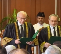 Justice Munib tak oath as Acting CJP