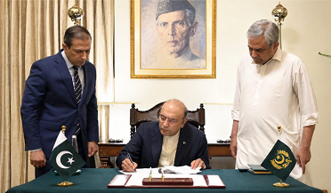 President Zardari sign emergency and governor rule imposition order in KPK